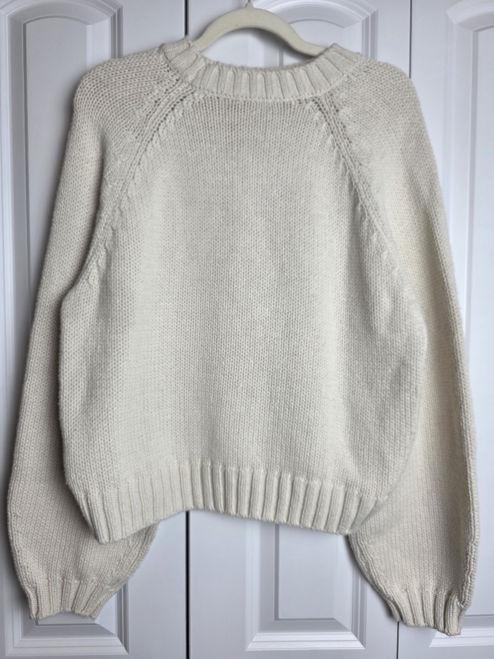 Gap Cream & Red Heart Intarsia Knit Oversized Cropped Sweater – Size Small (S) - Picture 10 of 14